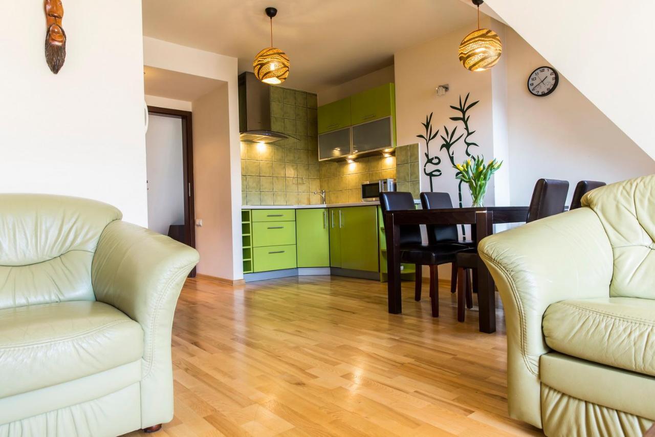Udanypobyt Apartament Przy Polanie Spa กอสเชียลิสกอ ภายนอก รูปภาพ